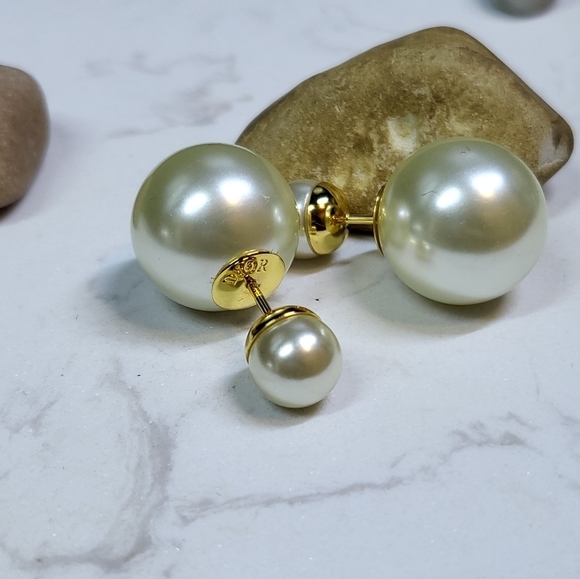 Pearl Stud Earrings  24kt G.P. - Picture 1 of 4